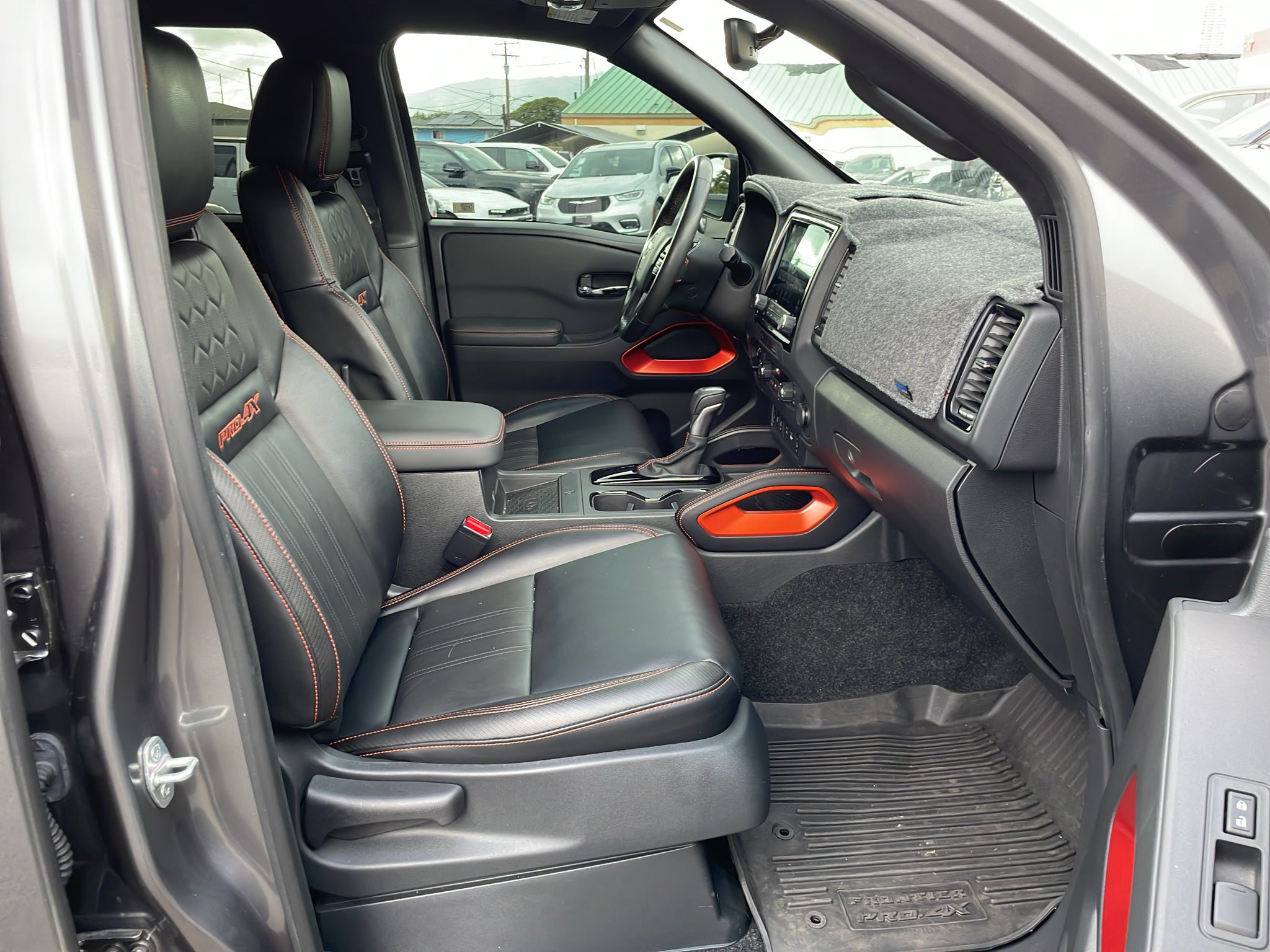 2024 Nissan Frontier Crew Cab PRO-4X 4x4