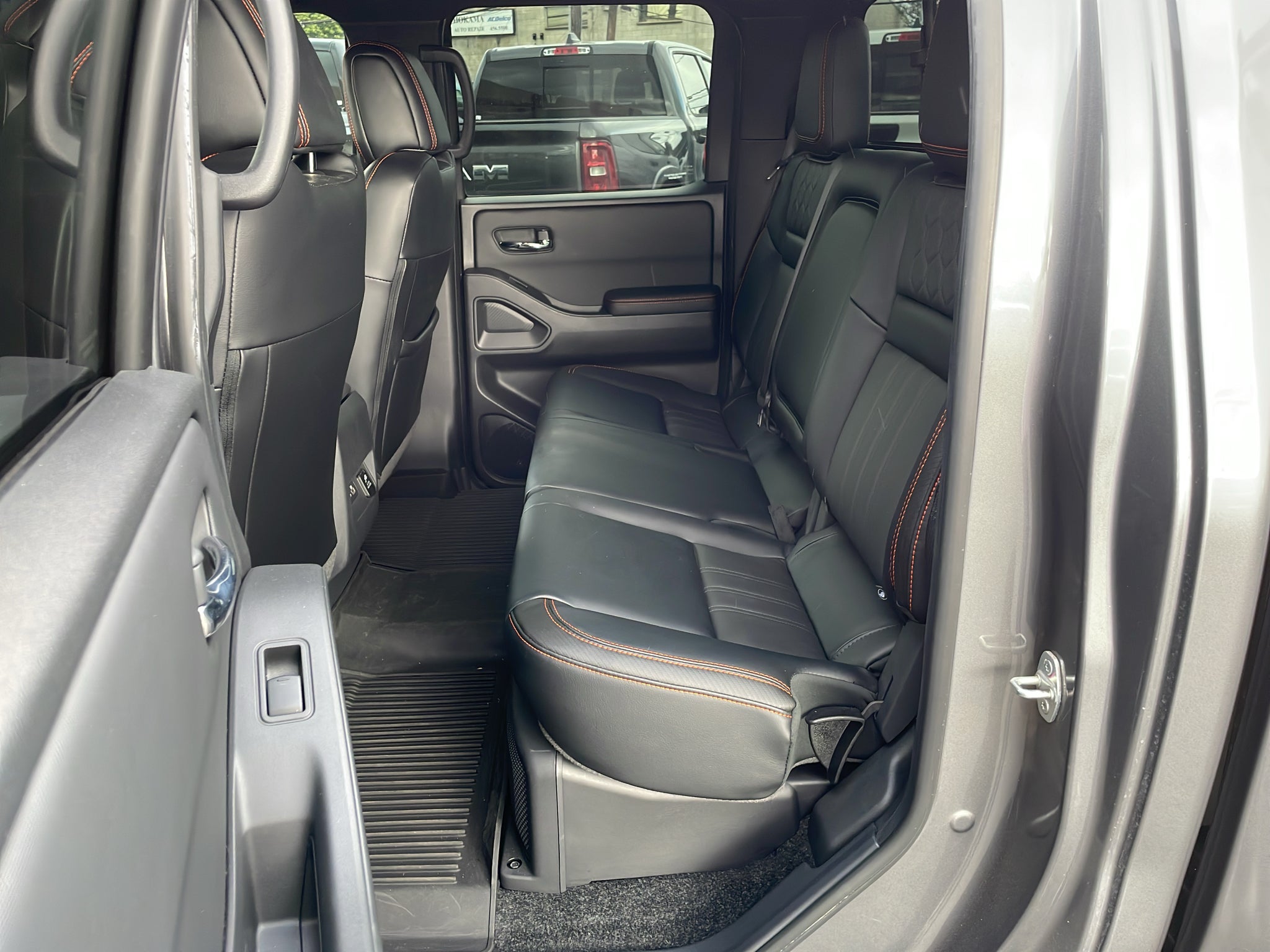 2024 Nissan Frontier Crew Cab PRO-4X 4x4