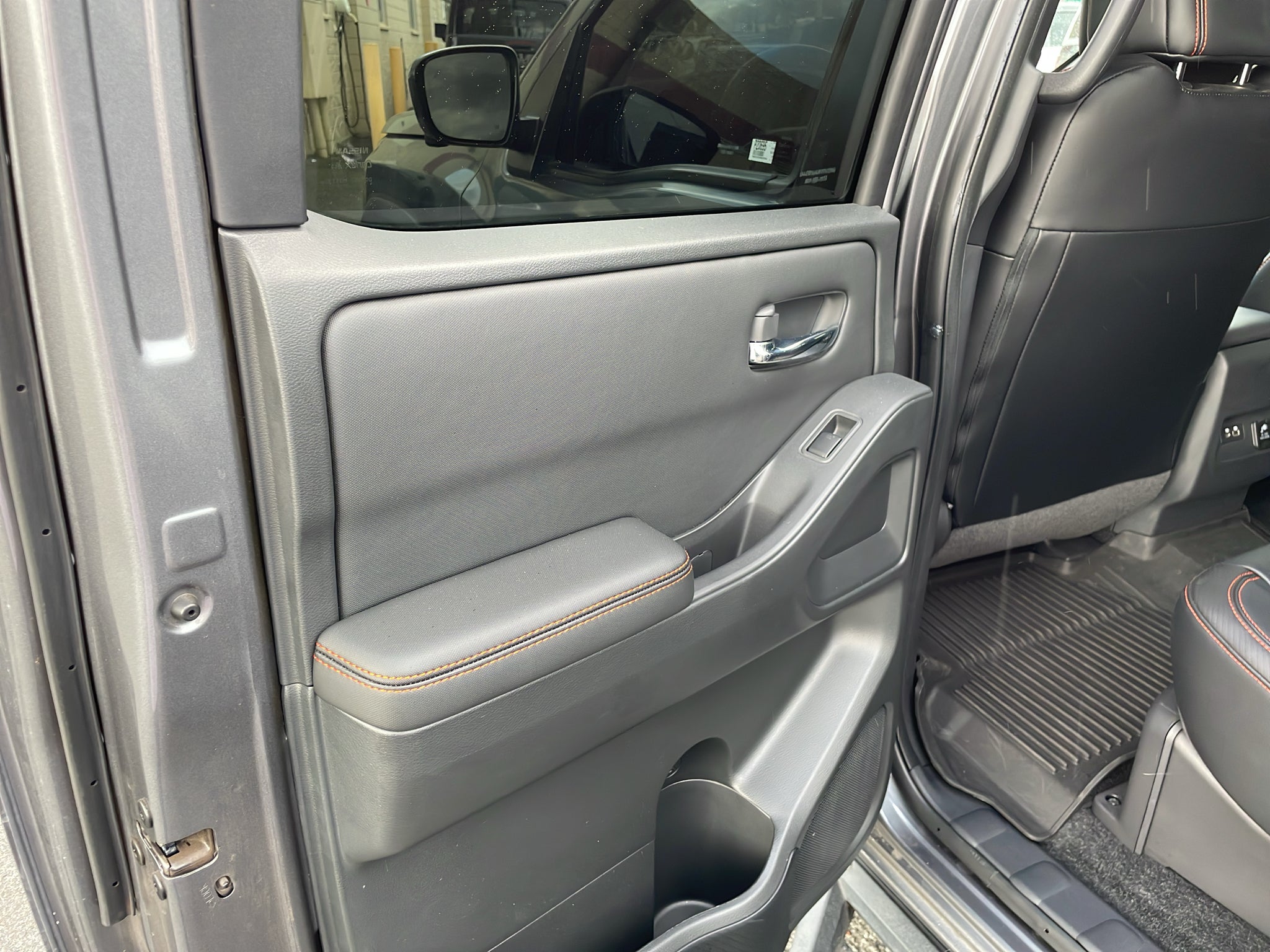 2024 Nissan Frontier Crew Cab PRO-4X 4x4