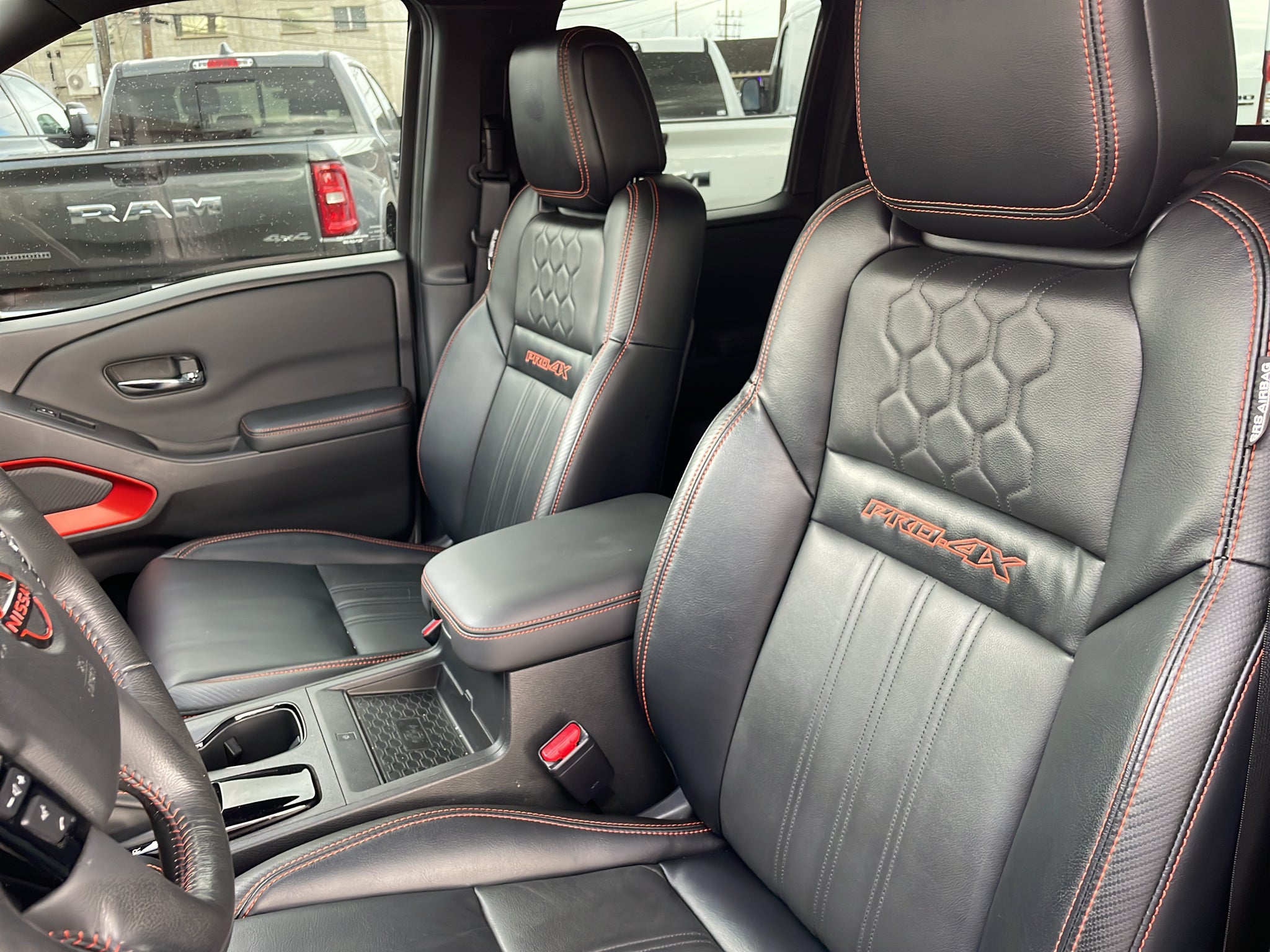 2024 Nissan Frontier Crew Cab PRO-4X 4x4