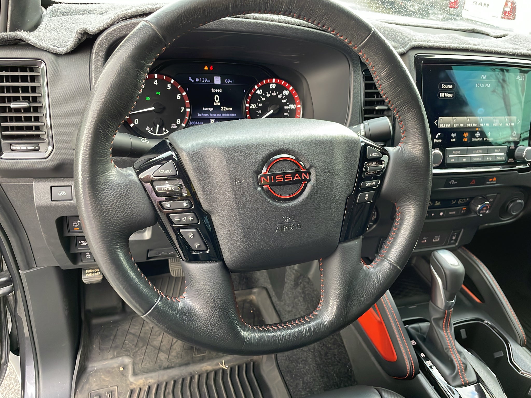 2024 Nissan Frontier Crew Cab PRO-4X 4x4