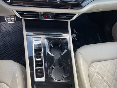 2024 Volkswagen Atlas 2.0T SEL Premium R-Line