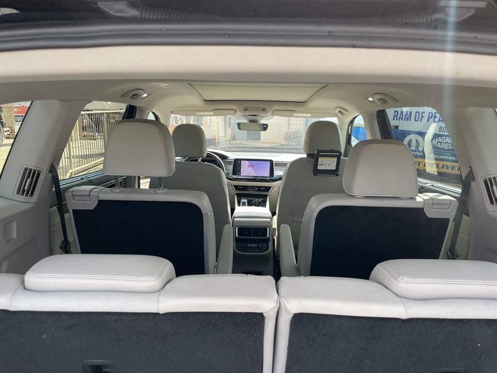 2024 Volkswagen Atlas 2.0T SEL Premium R-Line