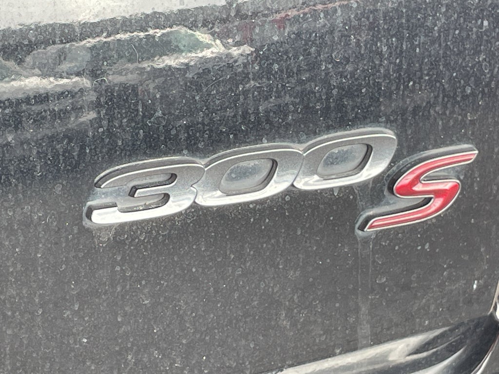 2022 Chrysler 300 S