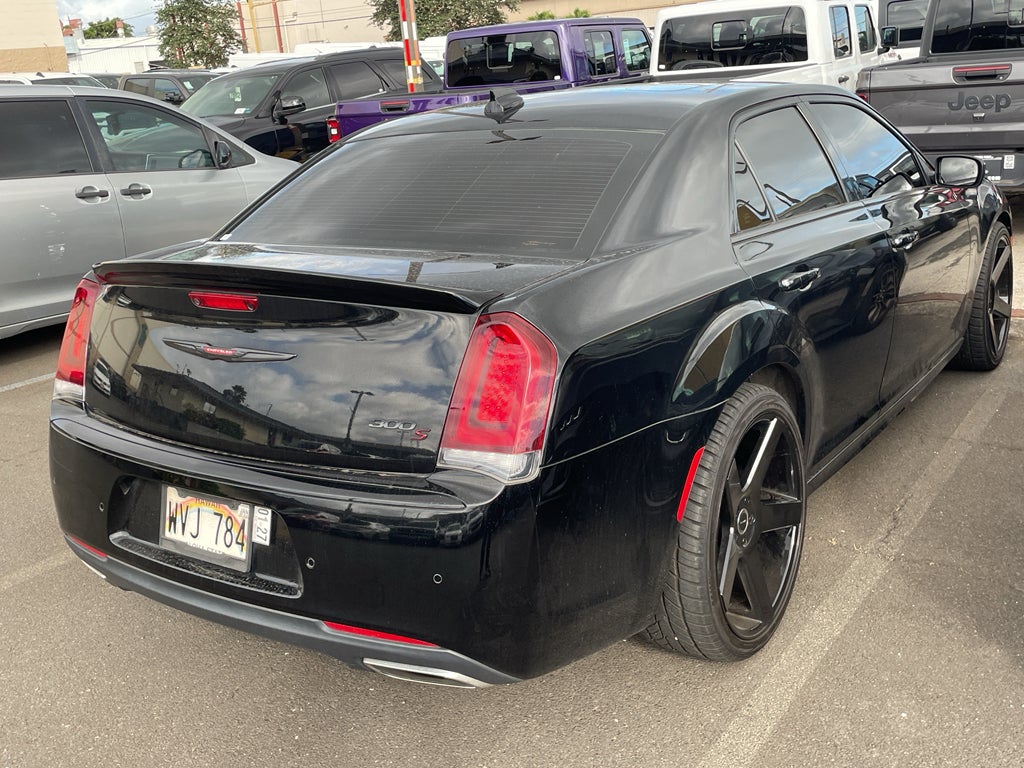 2022 Chrysler 300 S