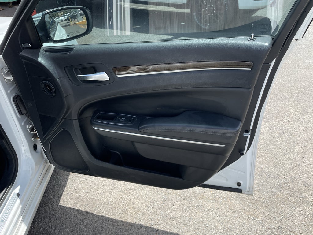 2015 Chrysler 300C 300C