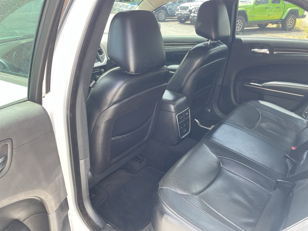 2015 Chrysler 300C 300C