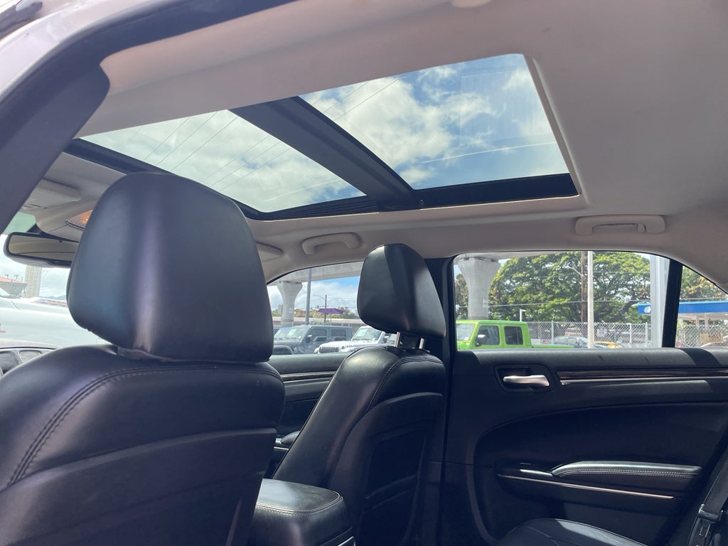 2015 Chrysler 300C 300C