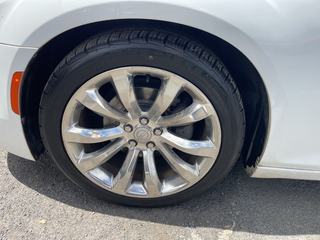 2015 Chrysler 300C 300C