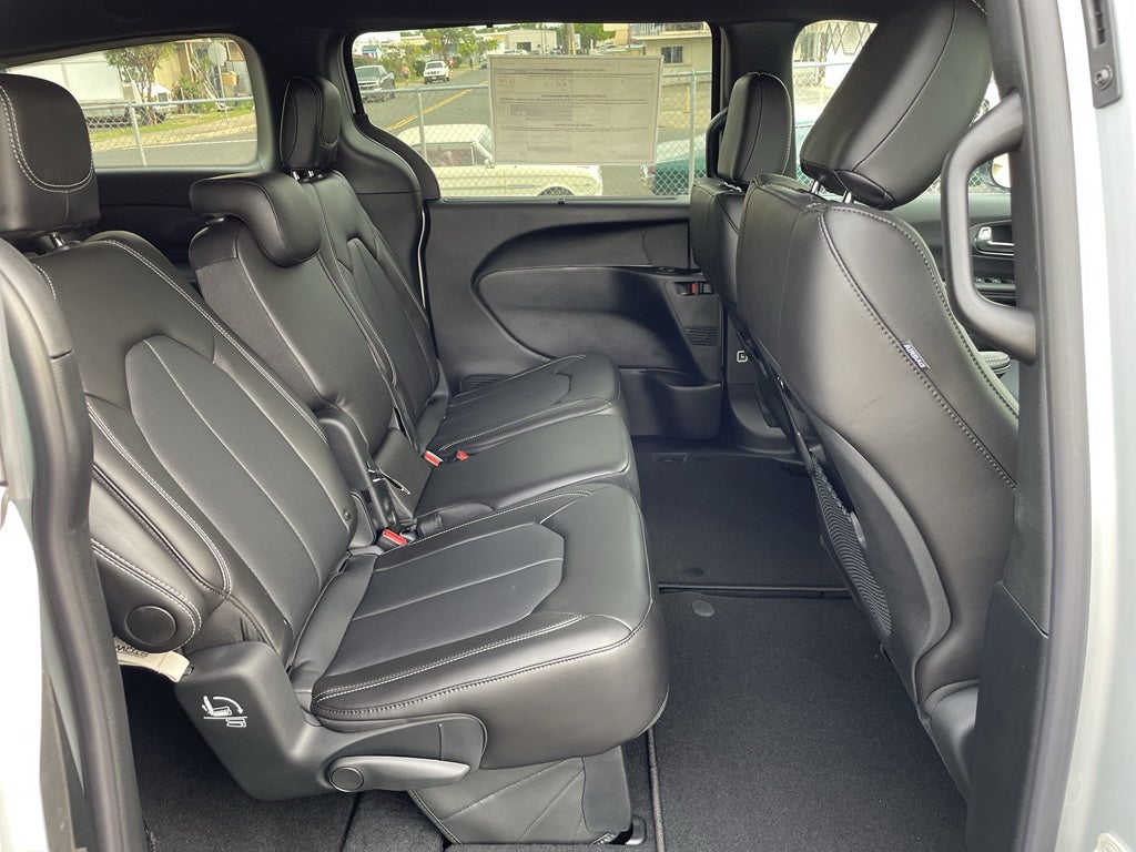 2026 Chrysler Pacifica PACIFICA SELECT