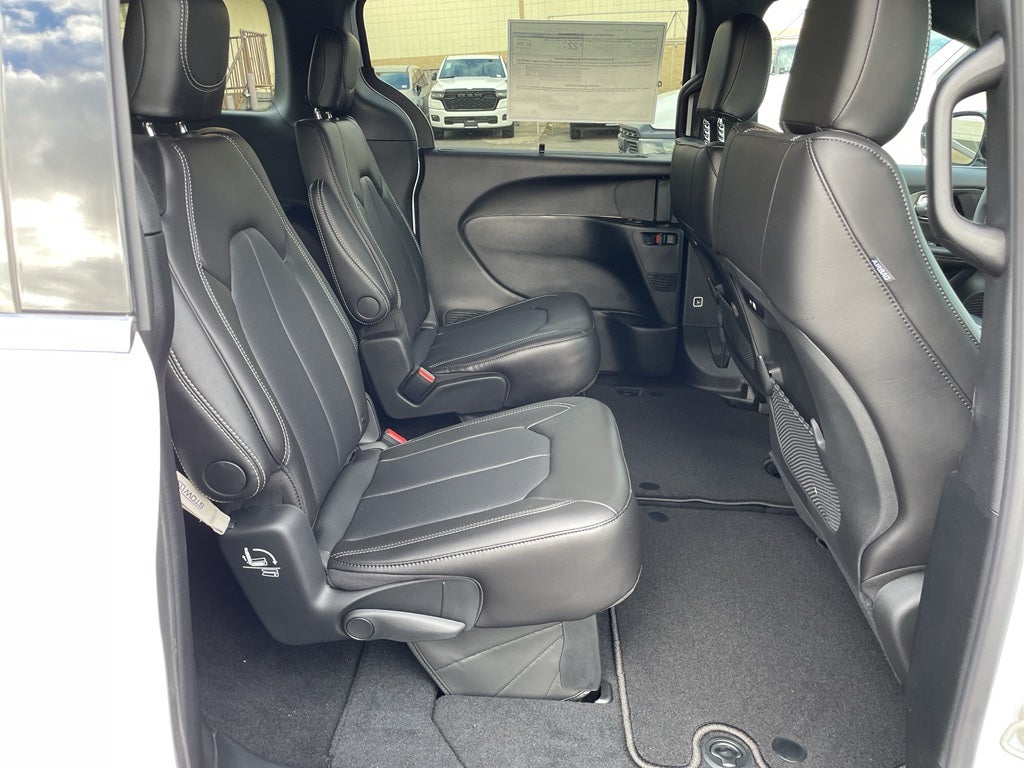 2026 Chrysler Pacifica PACIFICA SELECT