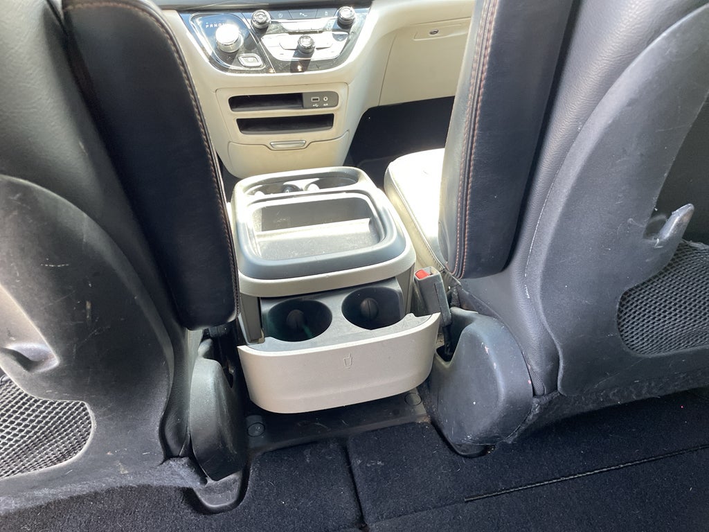 2020 Chrysler Pacifica Touring L