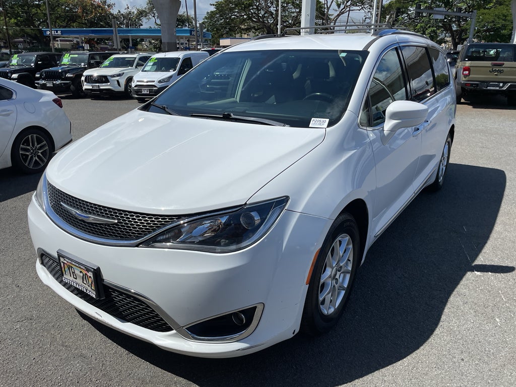 2020 Chrysler Pacifica Touring L