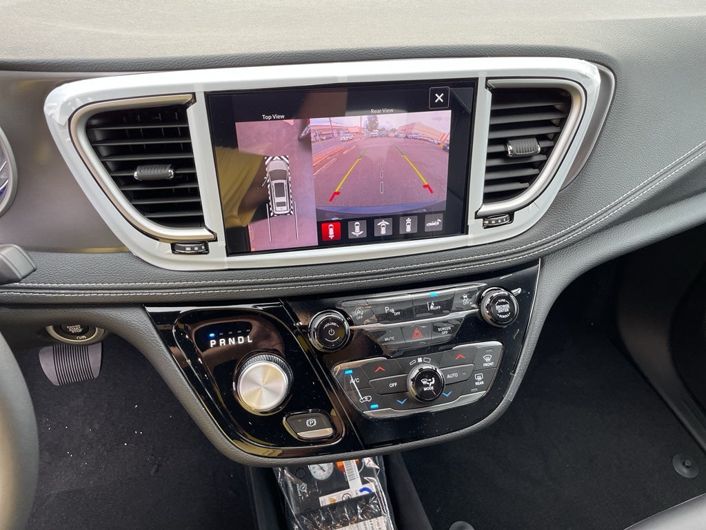 2026 Chrysler Pacifica PACIFICA SELECT