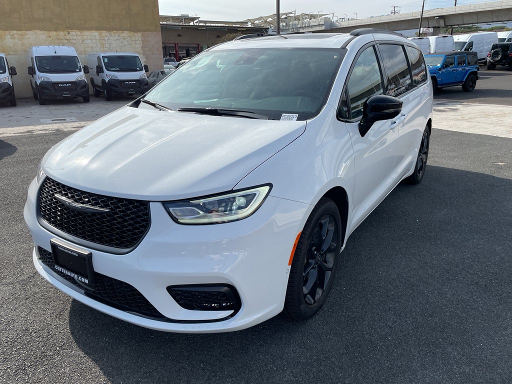 2026 Chrysler Pacifica PACIFICA LIMITED