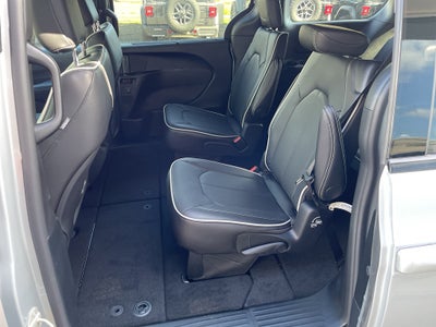 2026 Chrysler Pacifica PACIFICA LIMITED