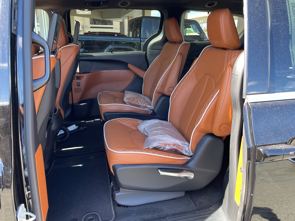 2026 Chrysler Pacifica PACIFICA PINNACLE