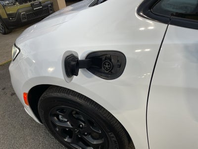 2024 Chrysler Pacifica Hybrid S Appearance Pkg