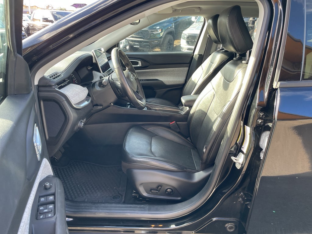 2022 Jeep Compass Latitude Lux 4x4