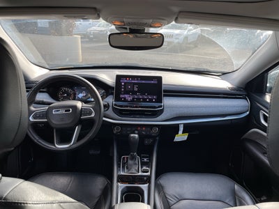 2022 Jeep Compass Latitude Lux 4x4