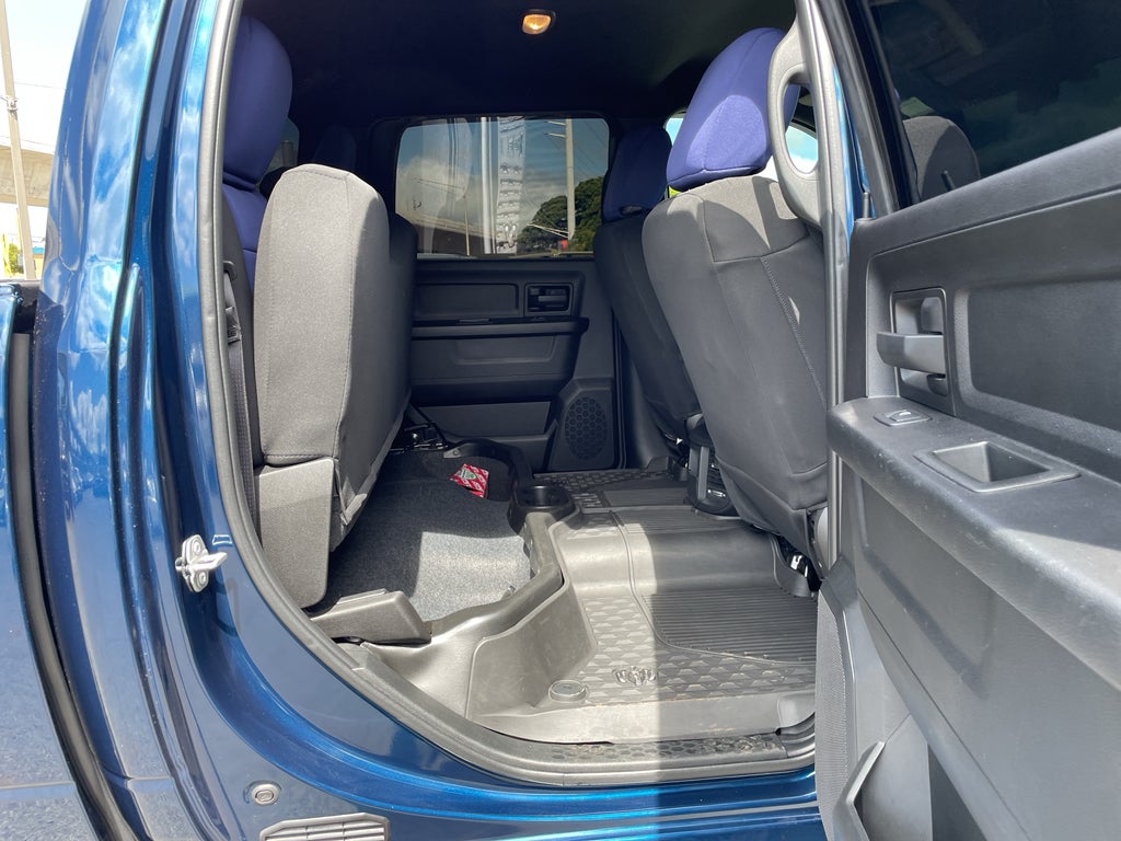 2021 RAM 2500 Tradesman Crew Cab 4x4 6'4' Box