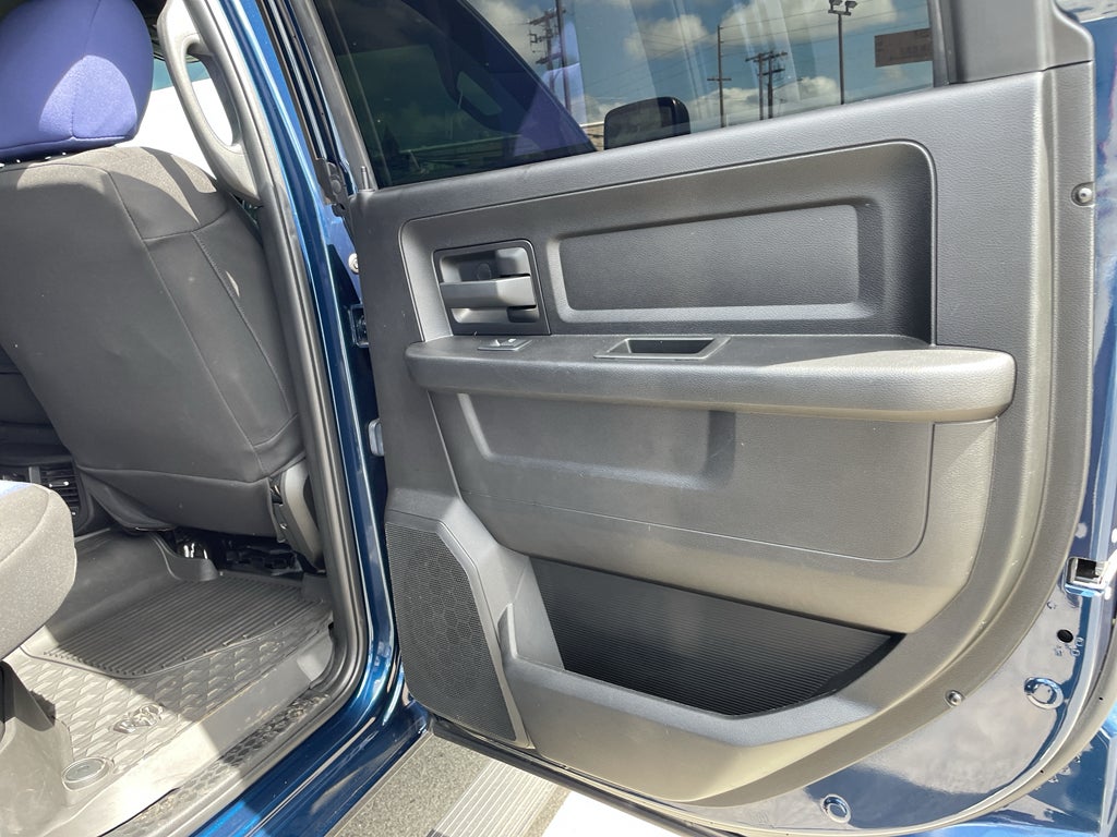2021 RAM 2500 Tradesman Crew Cab 4x4 6'4' Box