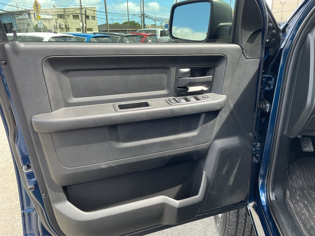 2021 RAM 2500 Tradesman Crew Cab 4x4 6'4' Box