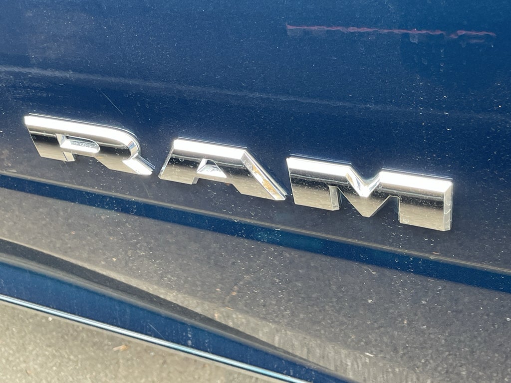 2021 RAM 2500 Tradesman Crew Cab 4x4 6'4' Box