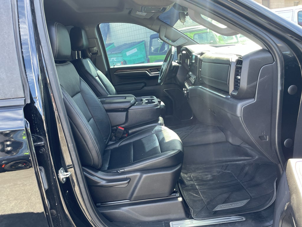 2023 Chevrolet Silverado 1500 2WD Crew Cab Short Bed RST