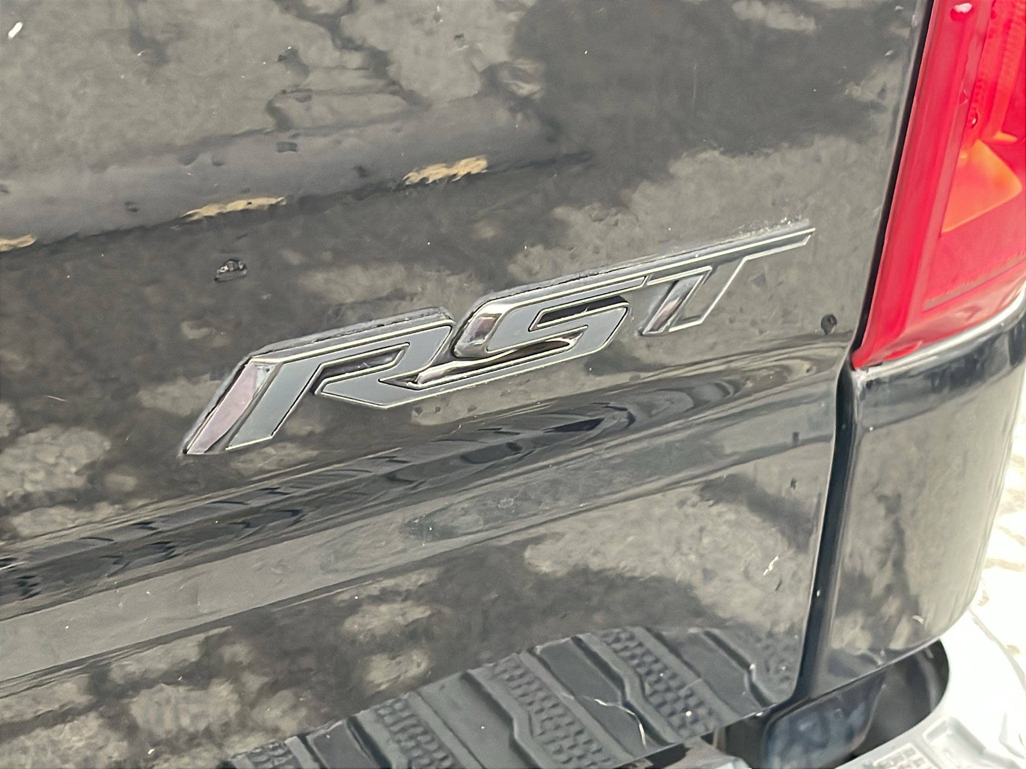 2021 Chevrolet Silverado RST