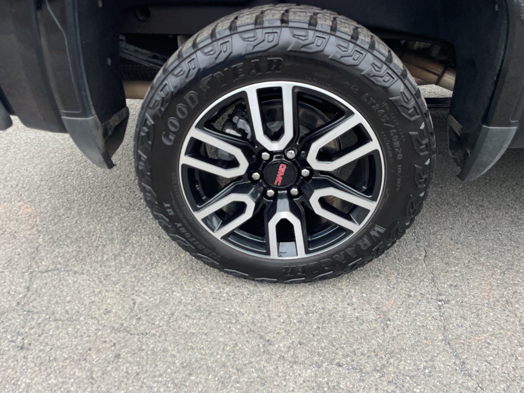 2024 GMC Sierra 1500 4WD Crew Cab Short Box AT4