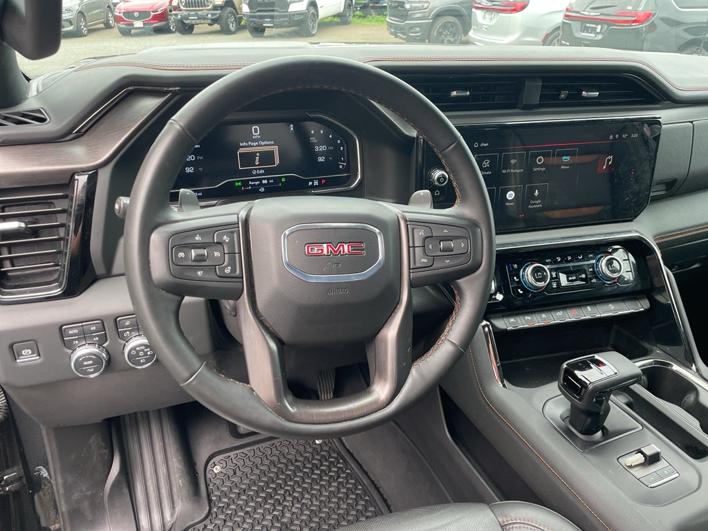 2024 GMC Sierra 1500 4WD Crew Cab Short Box AT4