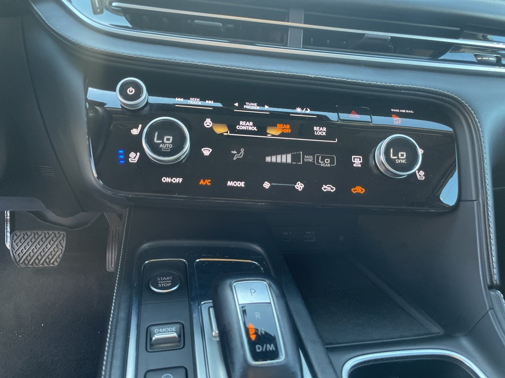 2023 INFINITI QX60 LUXE AWD