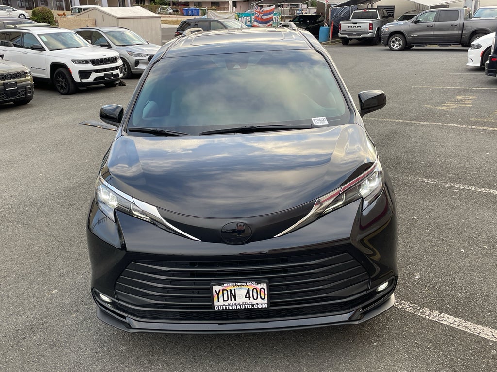 2025 Toyota Sienna XLE