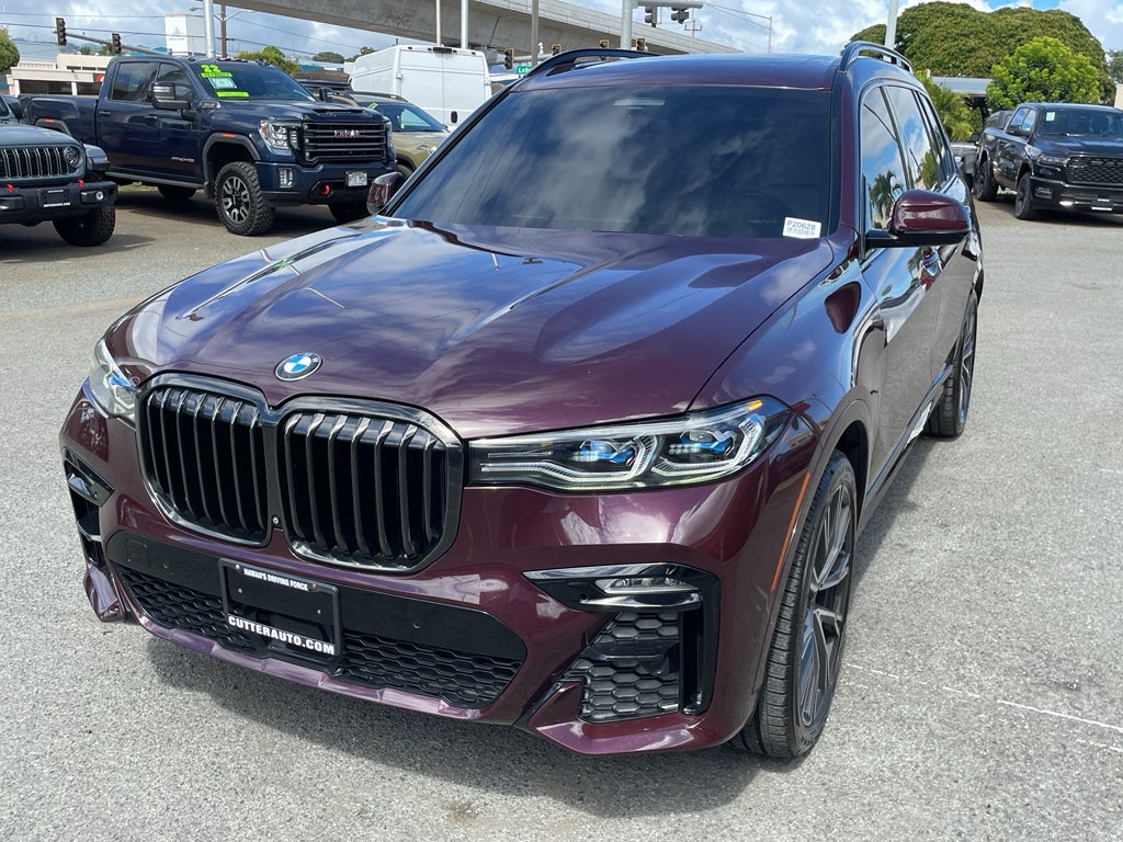 2022 BMW X7 M50i