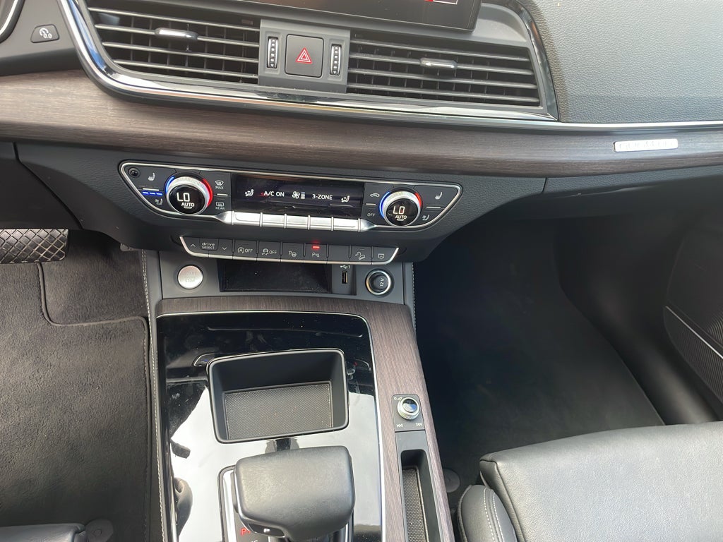 2023 Audi Q5 Prestige 45 TFSI S line quattro S tronic