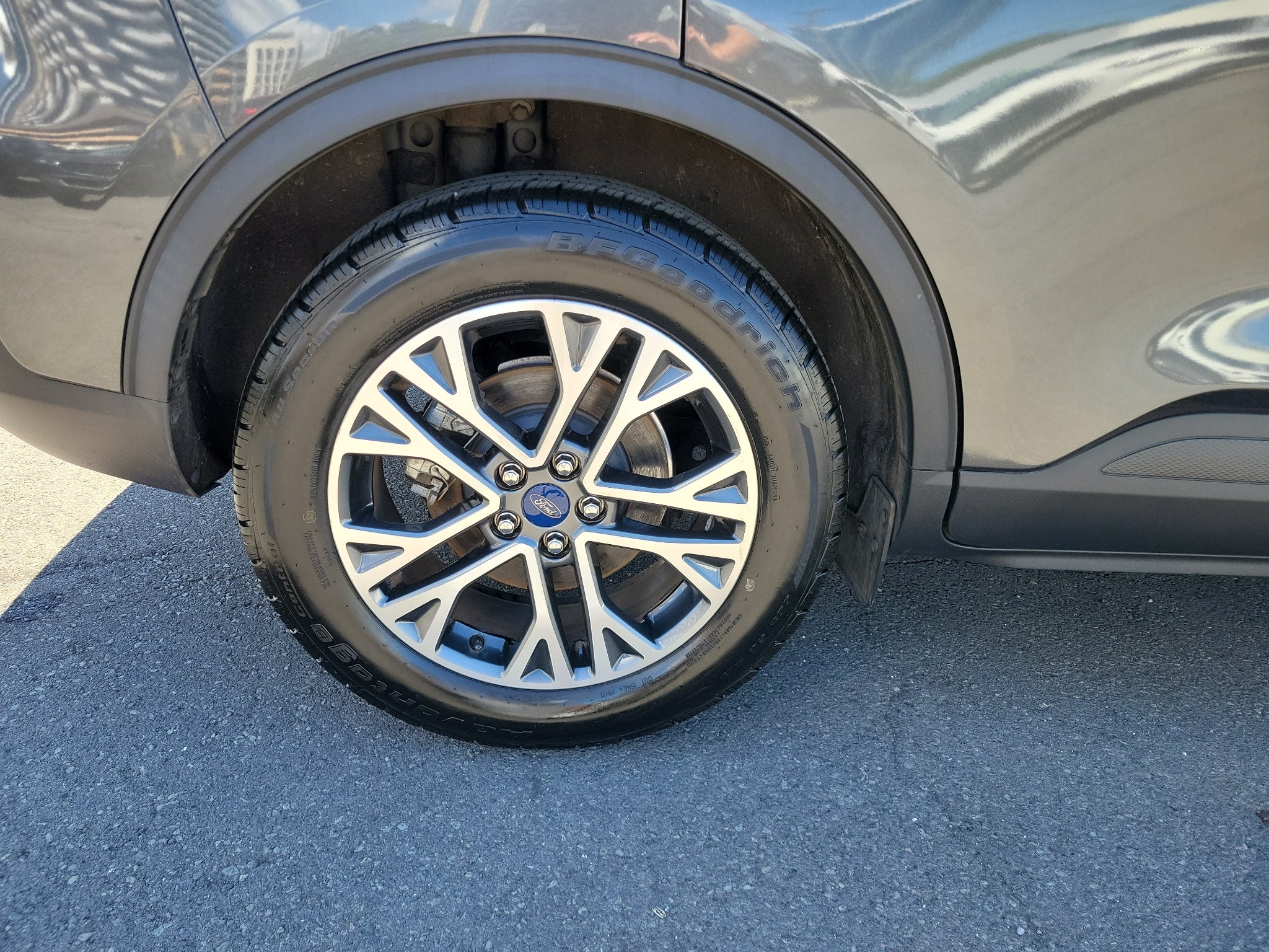 2020 Ford Escape SEL