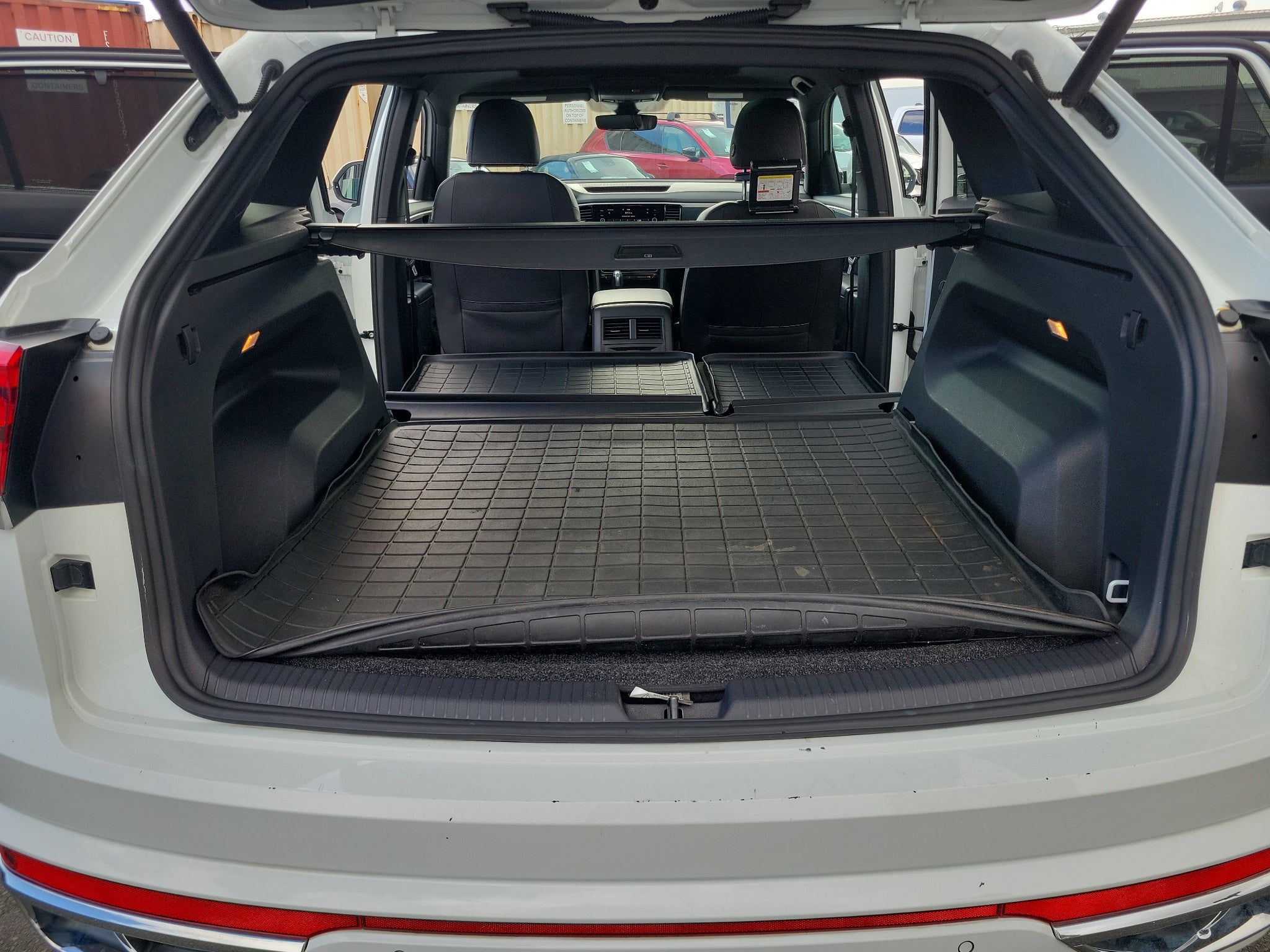 2020 Volkswagen Atlas Cross Sport 3.6L V6 SEL Premium R-Line