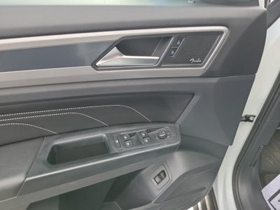 2020 Volkswagen Atlas Cross Sport 3.6L V6 SEL Premium R-Line