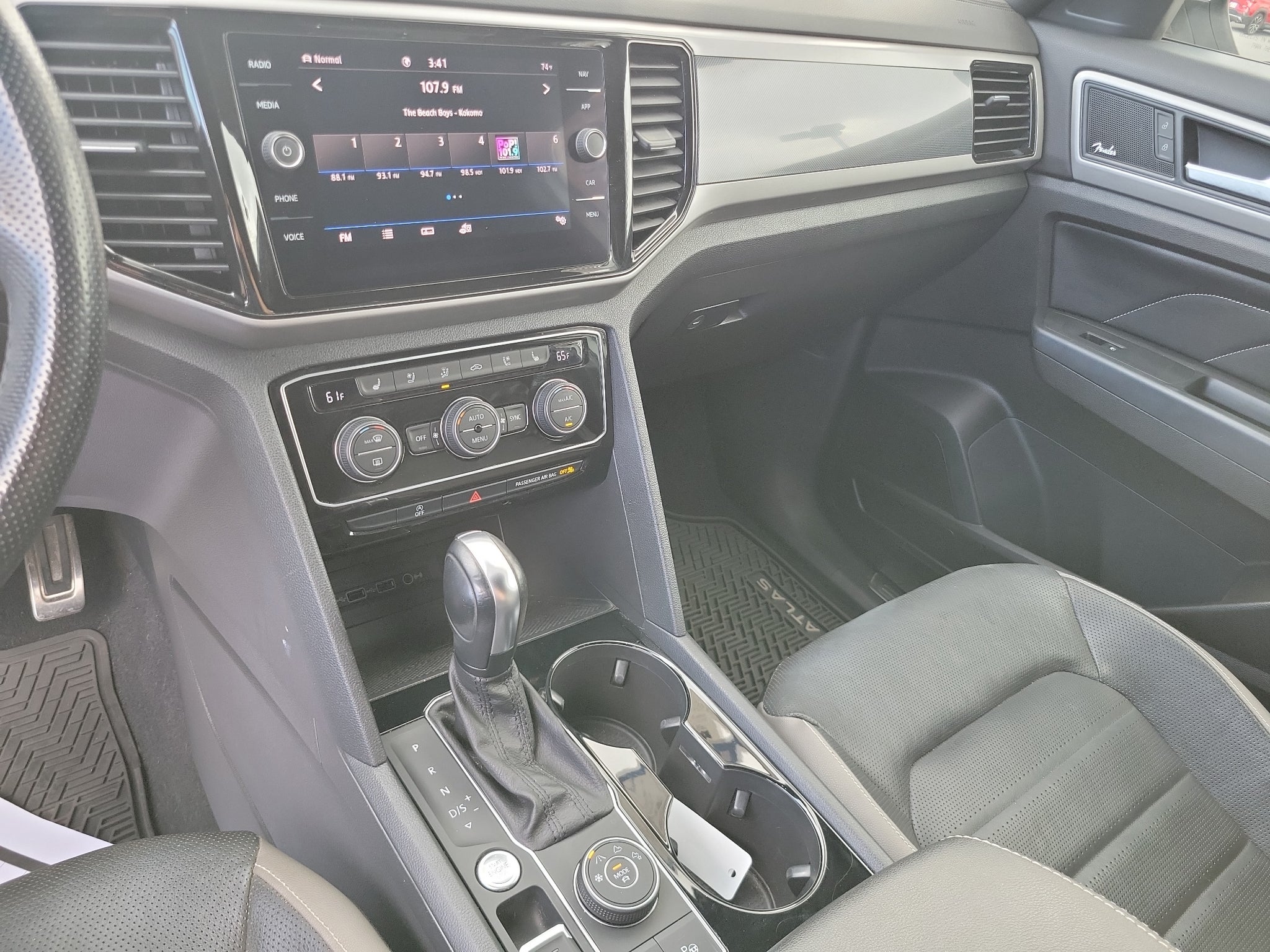 2020 Volkswagen Atlas Cross Sport 3.6L V6 SEL Premium R-Line