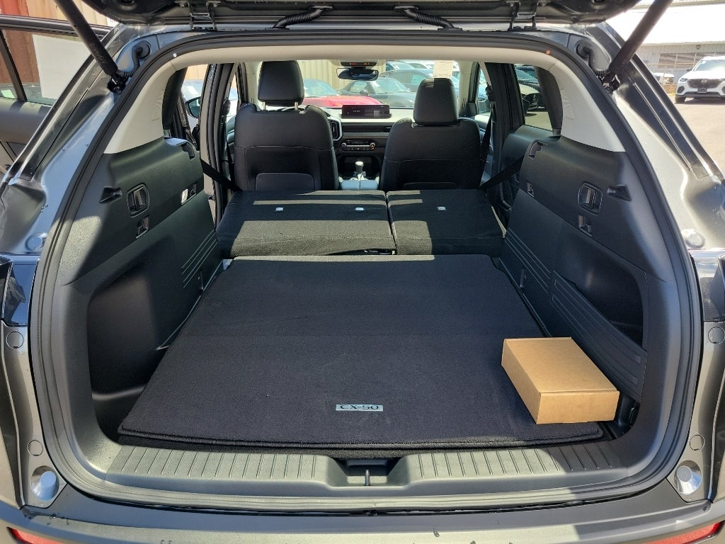 2026 Mazda Mazda CX-50 Hybrid Premium AWD