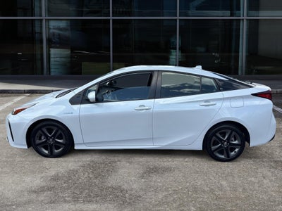2021 Toyota Prius XLE