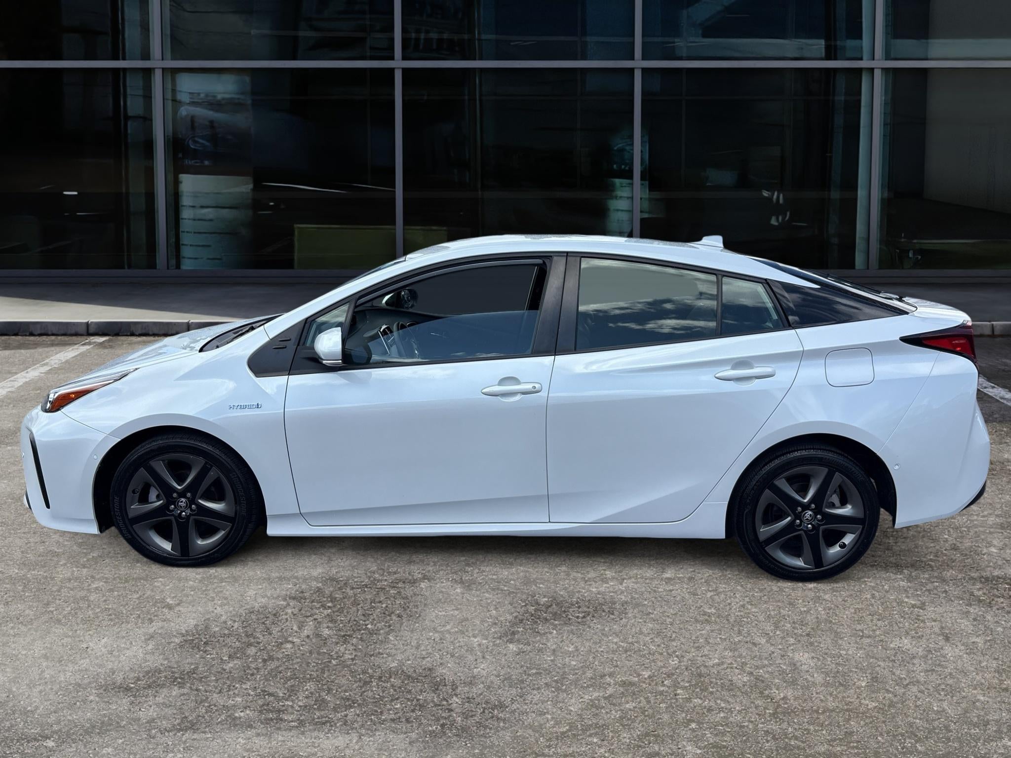 2021 Toyota Prius XLE