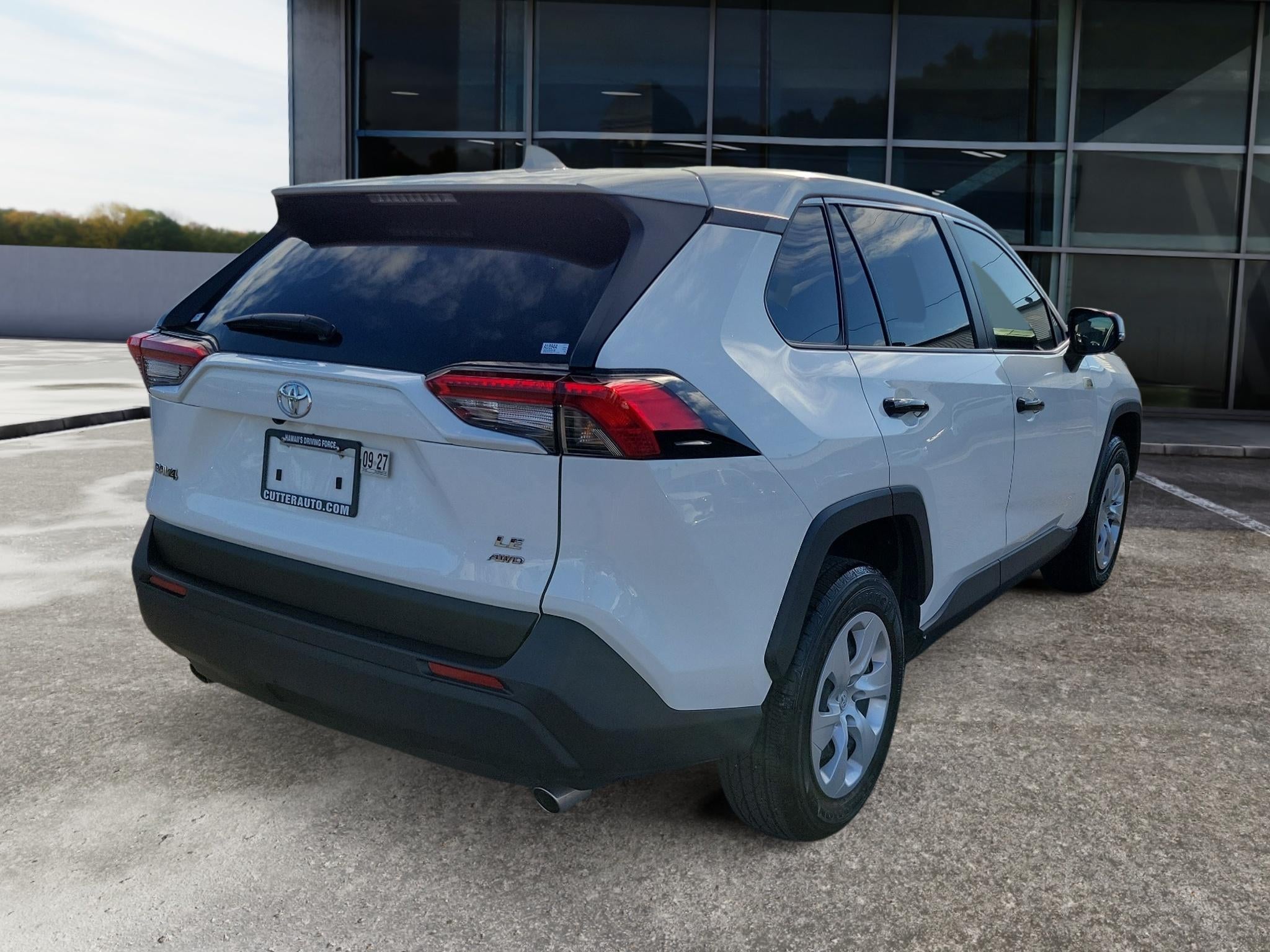 2025 Toyota RAV4 LE